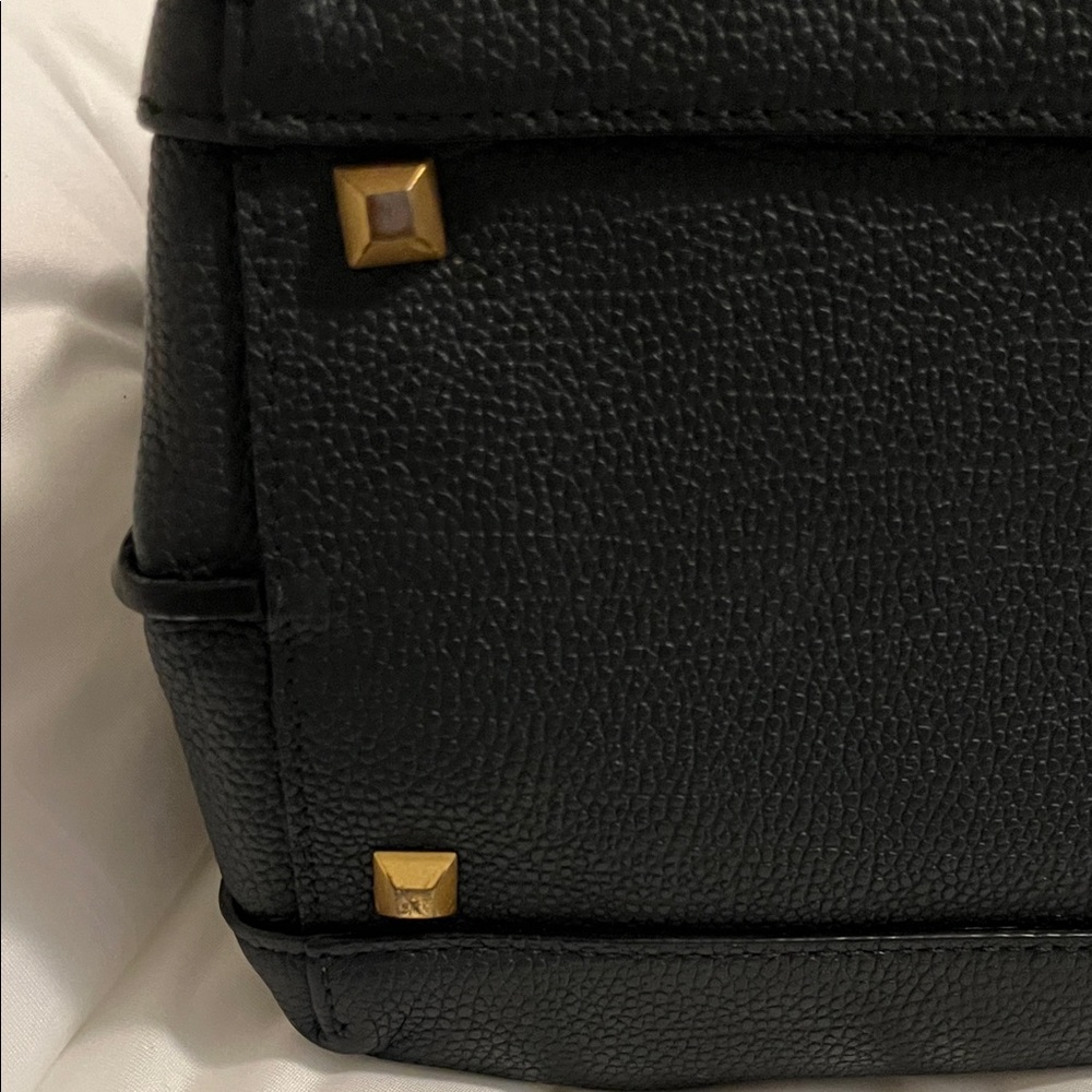 MCM Phantom Gray Milla Tote - Picture 15 of 16